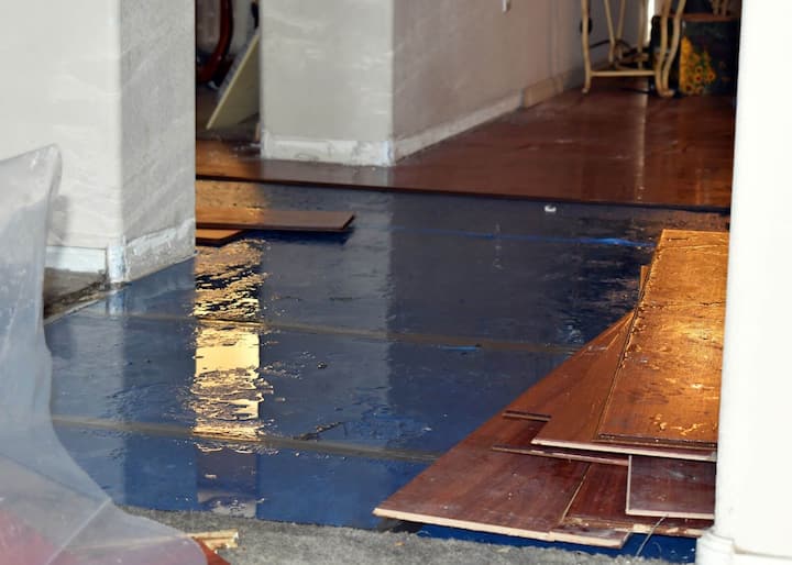 water damage restoration st louis